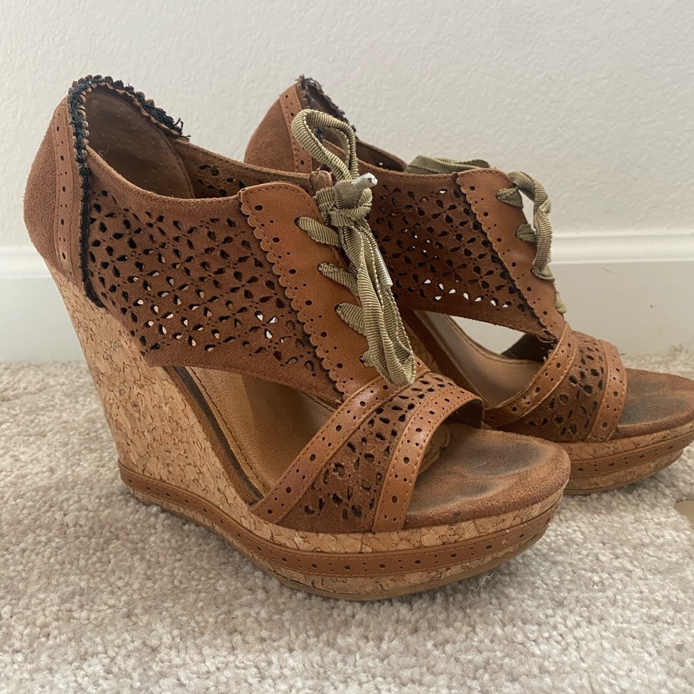 Not Rated Size 7 Wedges